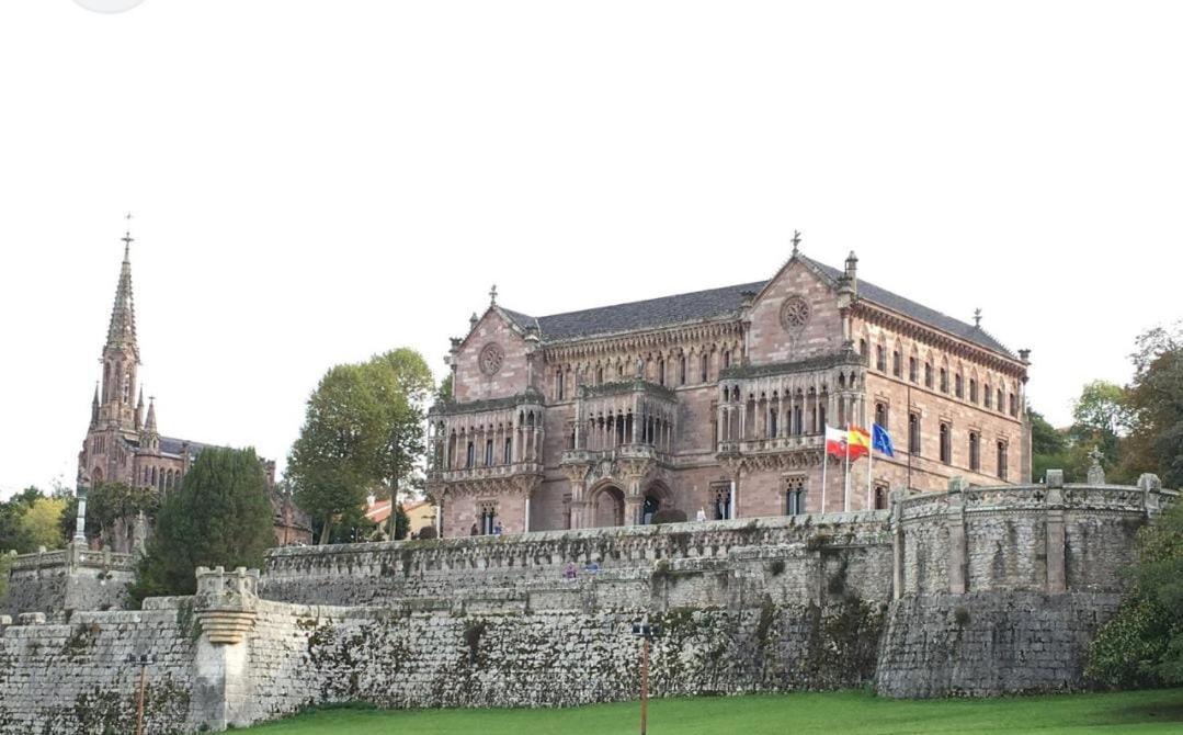 La Aldea 3 , Centro De Comillas Exterior photo
